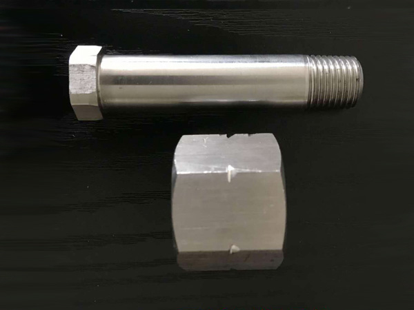 CGA330���P���ĸ���^